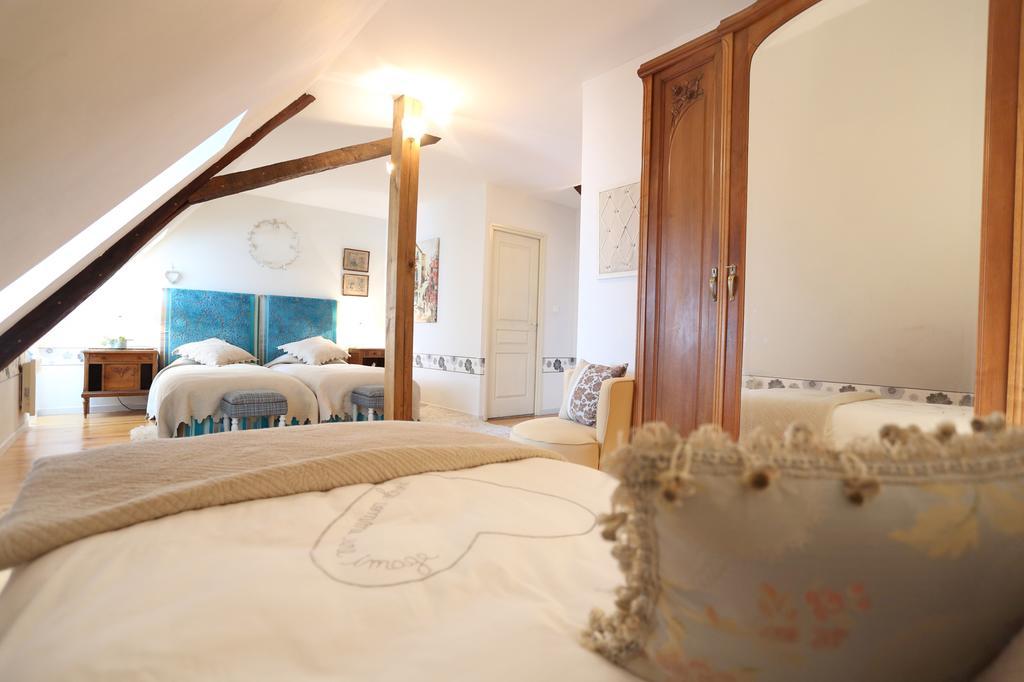 Le Belvedere Villa Salles  Room photo